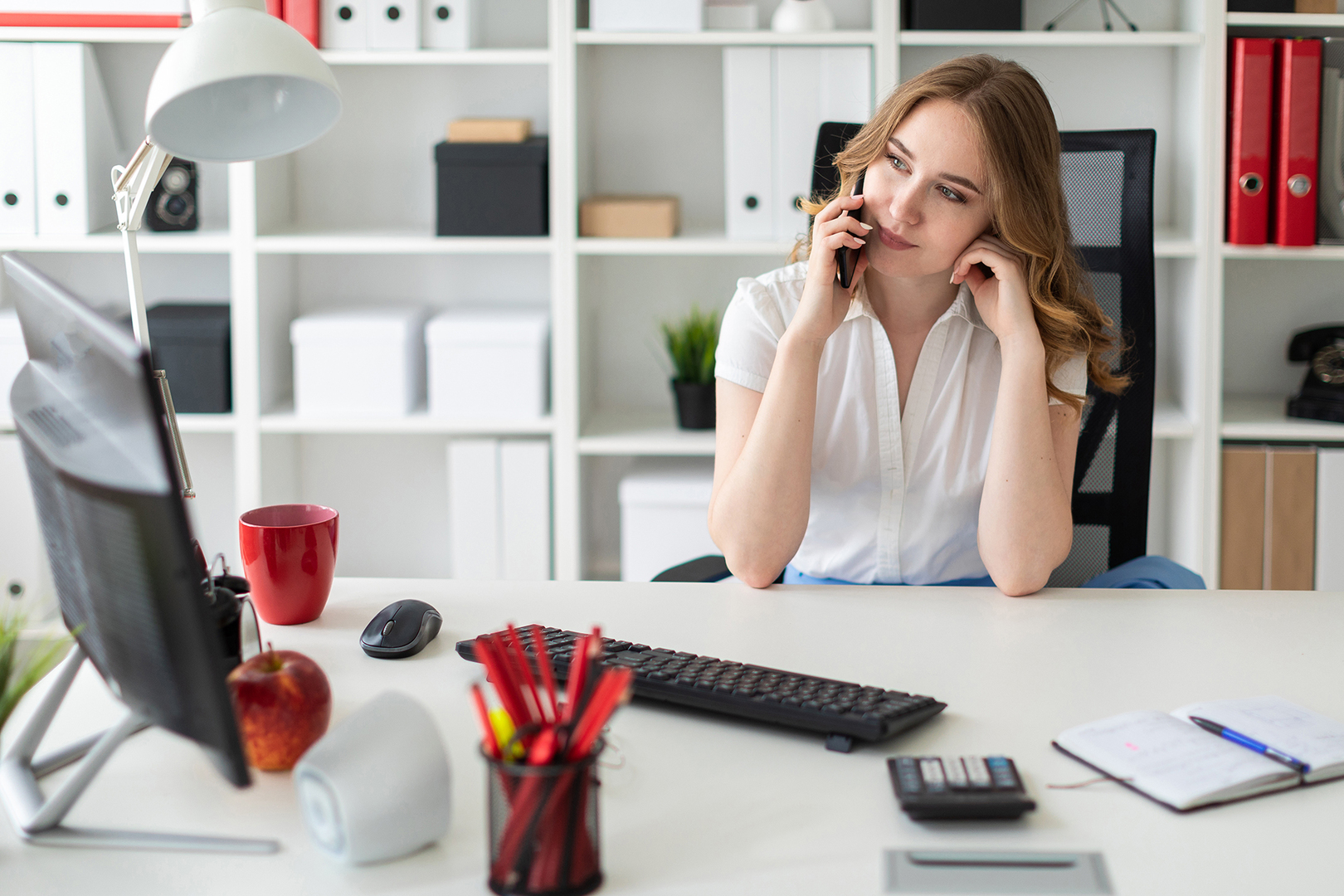 Sigue Estos Seis Consejos Para Hacer Mejores Videollamadas Mientras Trabajas En Casa Agencia 1102